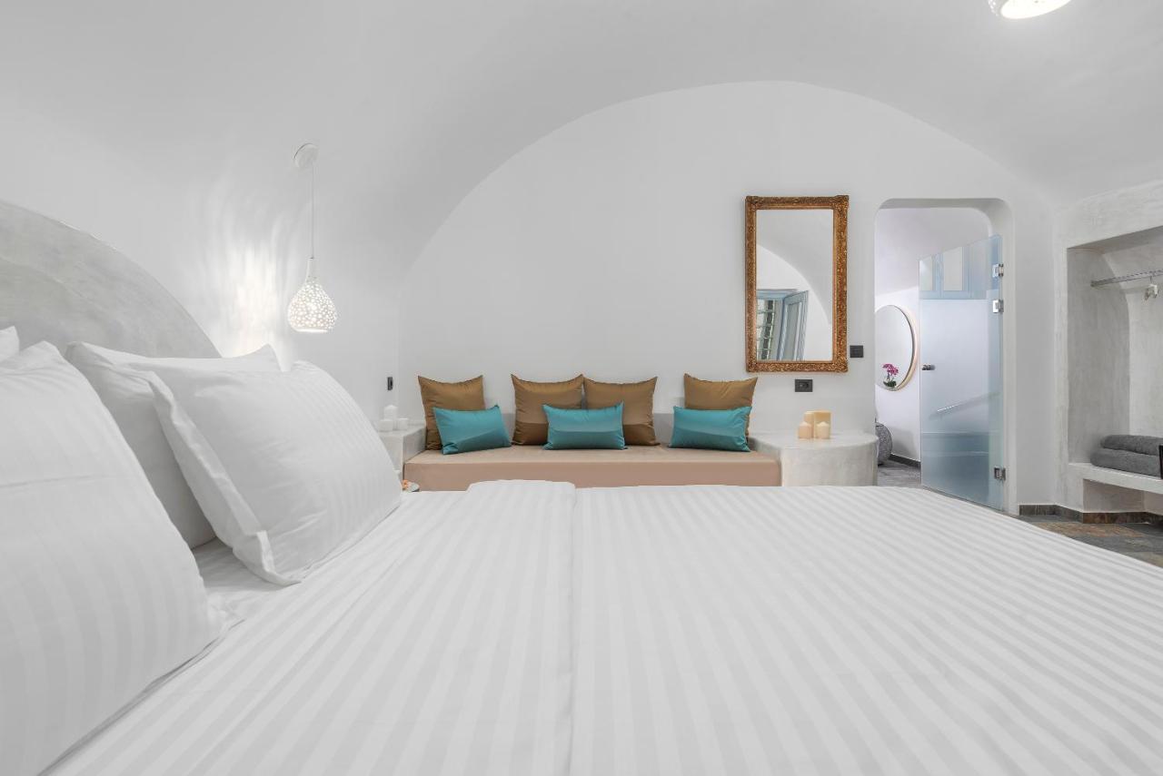 Sole D'Oro Luxury Suites Oia  Habitación foto