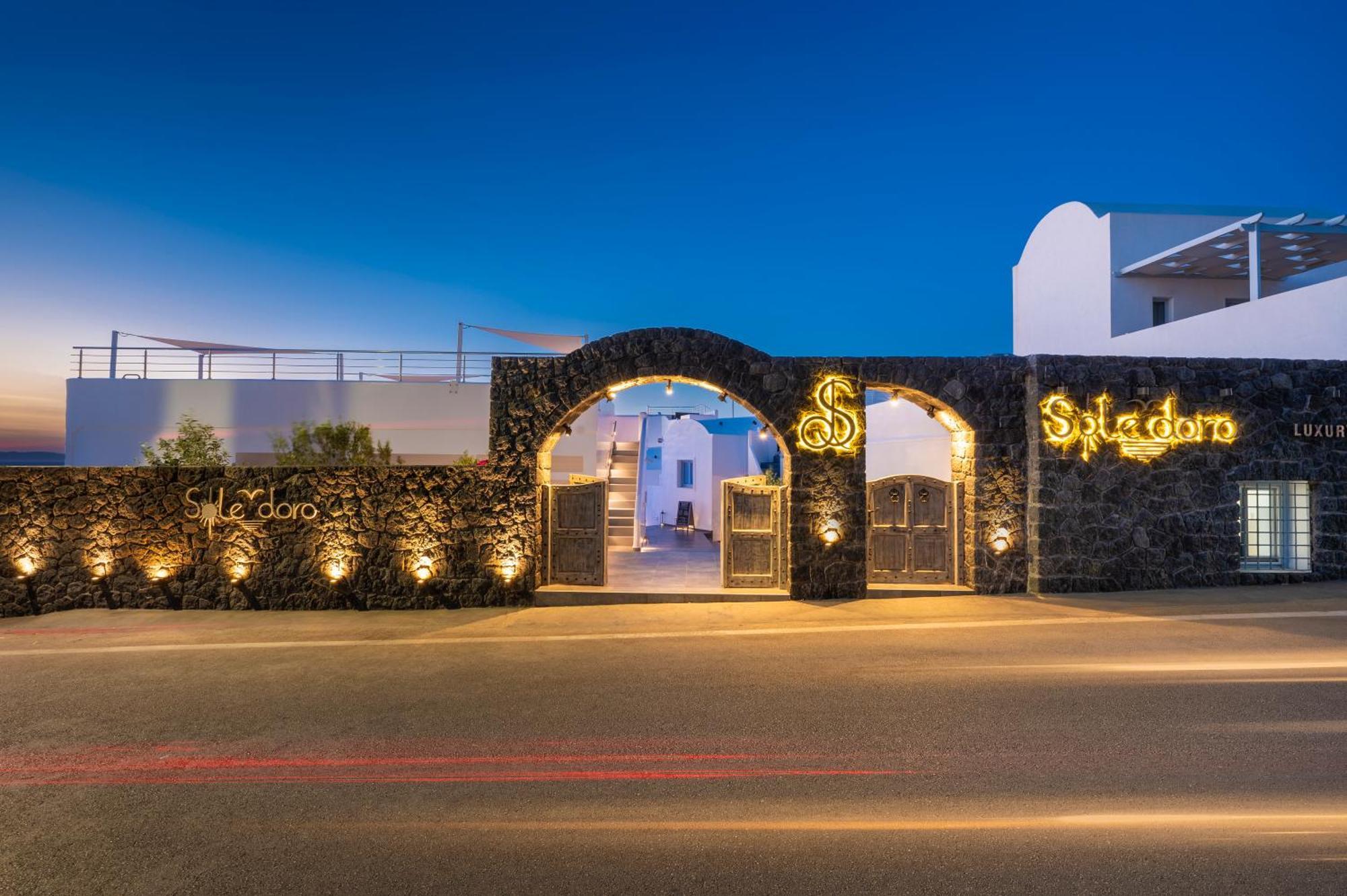 Sole D'Oro Luxury Suites Oia  Exterior foto